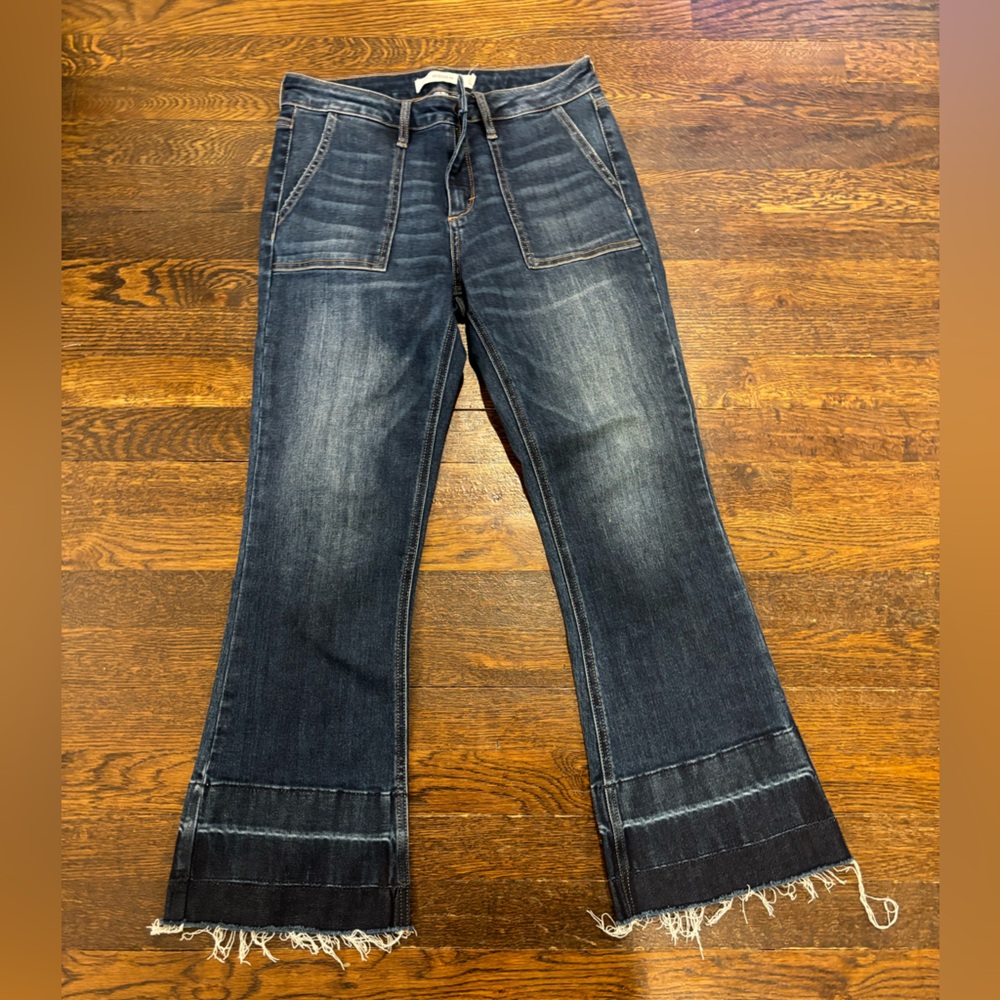 Hidden cropped jeans
